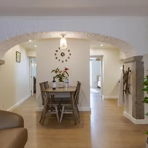 Peixeira And Apartment Lissabon