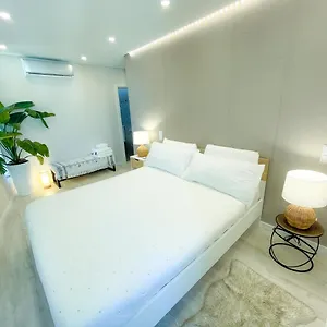 Airport Apartment Lissabon