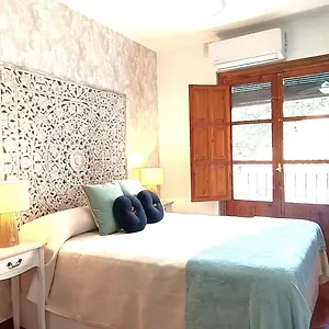 https://casa-taracea-del-chapiz-granada.es-andalucia.com